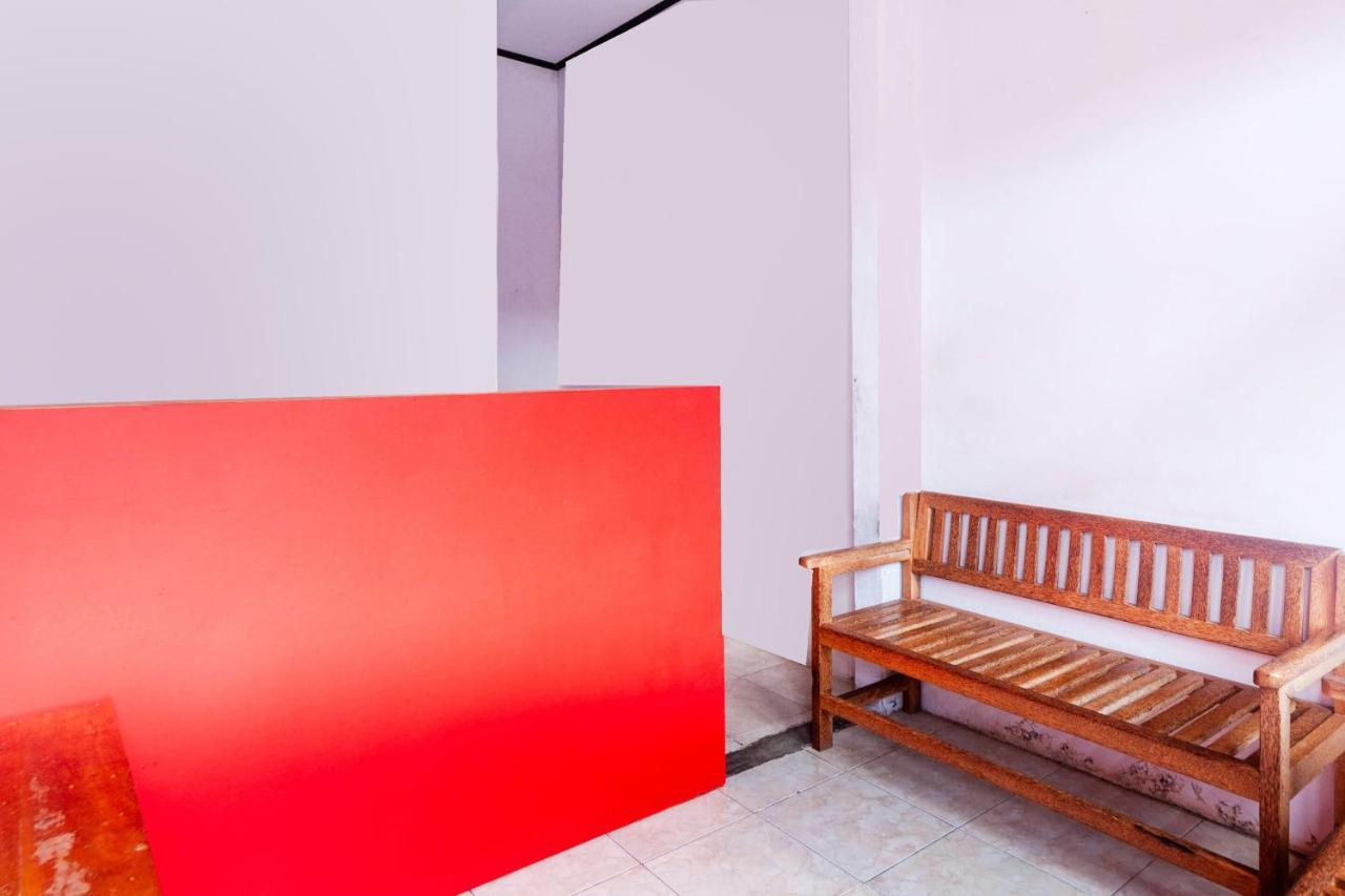 Oyo 2471 Swarna Raya Hotel Sawarna Ngoại thất bức ảnh